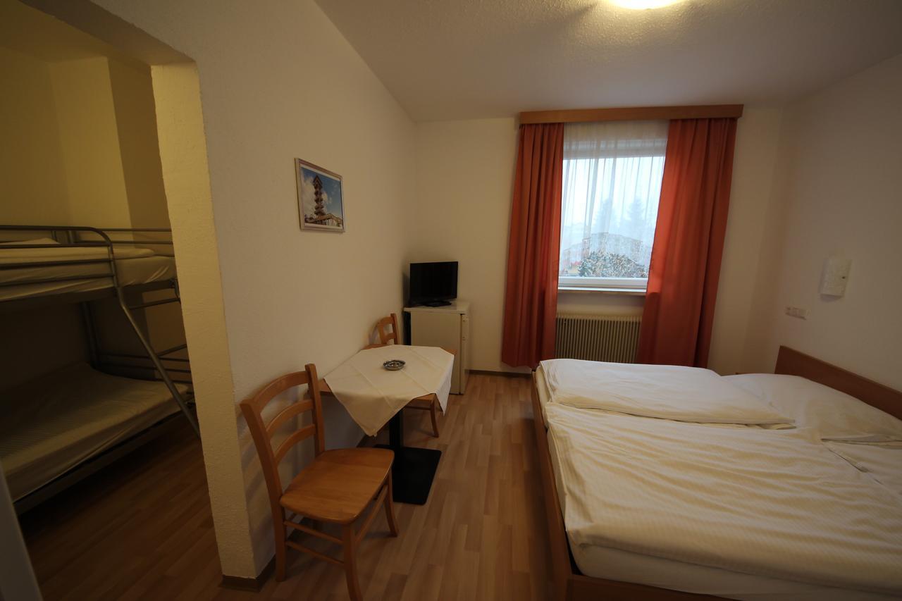 Hotel Kleinmuenchen ลินซ์ ภายนอก รูปภาพ