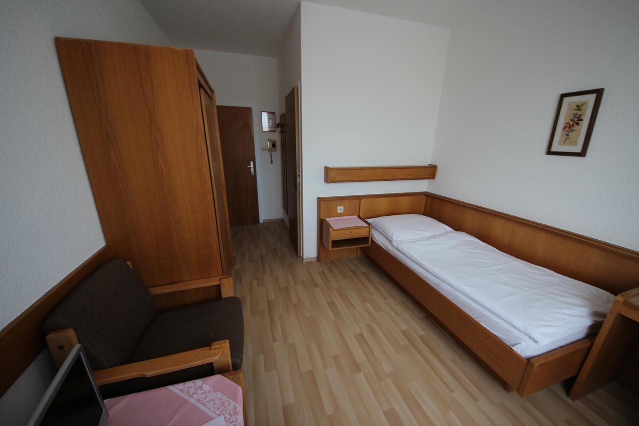 Hotel Kleinmuenchen ลินซ์ ภายนอก รูปภาพ